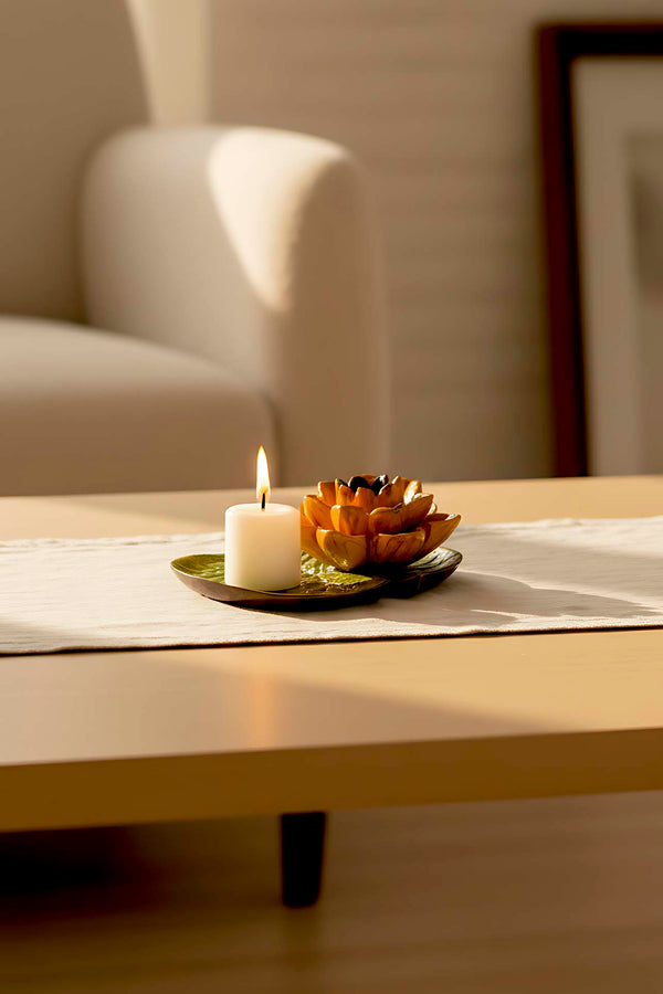 Sarı Lotus Çiçeği Dekoratif Tabak