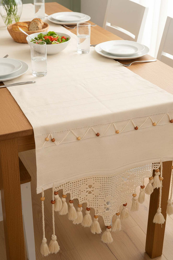 Dantel İşlemeli Boncuklu Runner 50x130 cm