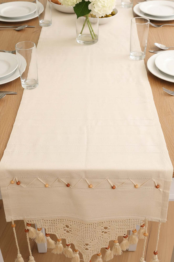 Dantel İşlemeli Boncuklu Runner 50x130 cm