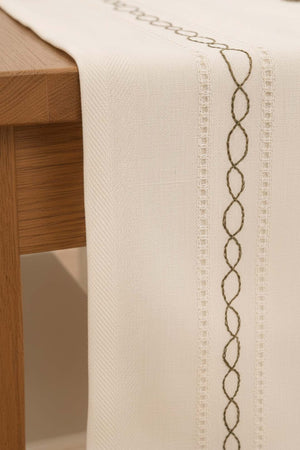 Yeşil Nakışlı Dantelli Runner 50x130 cm