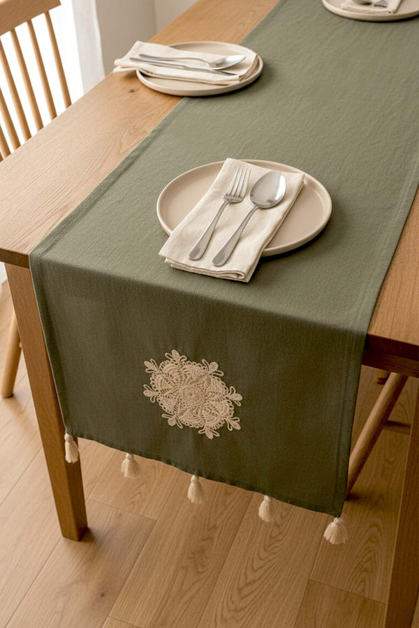 Haki Dantel Motifli Runner 50x130 cm