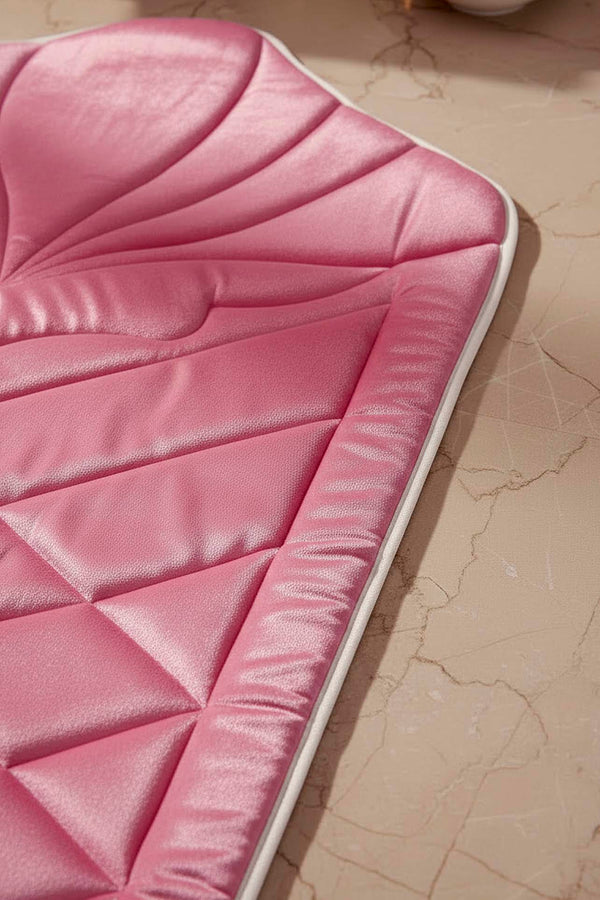 Koyu Pembe Kapitone Dolgulu Lüks Seccade 65x115 cm
