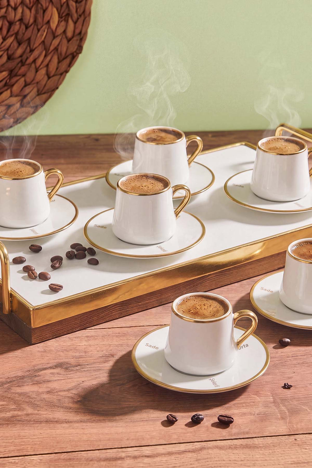 Beyaz Gold Detaylı 6 Kişilik Fincan Takımı – 12 Parça