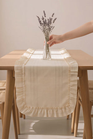 Bej Fırfırlı Colber Runner 45x115 cm