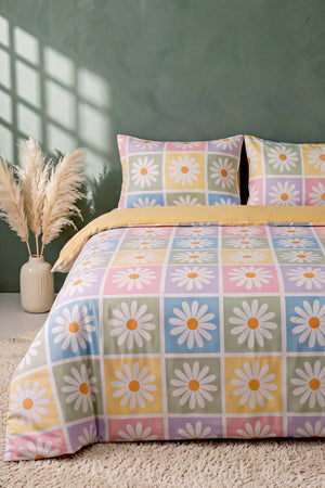 Candy Bloom Nefes Alan Pamuklu Çift Kişilik Nevresim Takımı