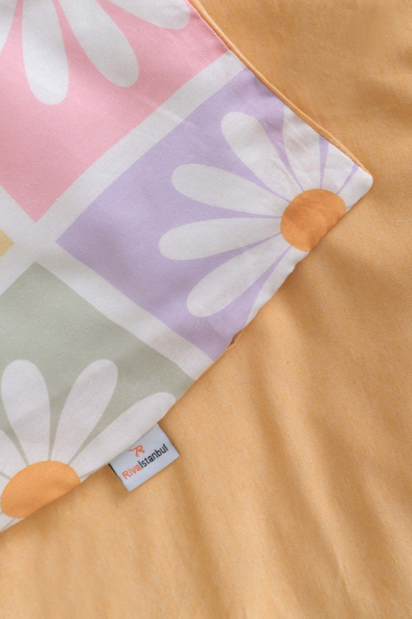 Candy Bloom Nefes Alan Pamuklu Çift Kişilik Nevresim Takımı