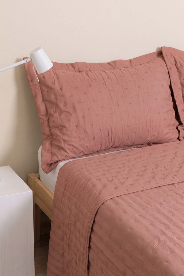 Serra Niva Gül Kurusu Çift Kişilik Yatak Örtüsü Seti – 3 Parça