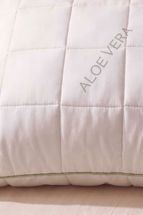 Aloe Vera Kapitoneli Fermuarlı Yastık 50x70 cm