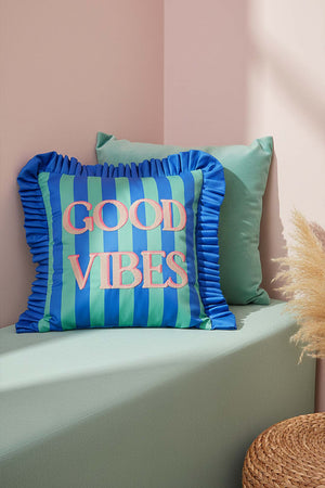 Good Vibes Nakışlı Dekoratif Kırlent Kılıfı