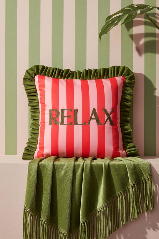 Relax Nakışlı Dekoratif Kırlent Kılıfı
