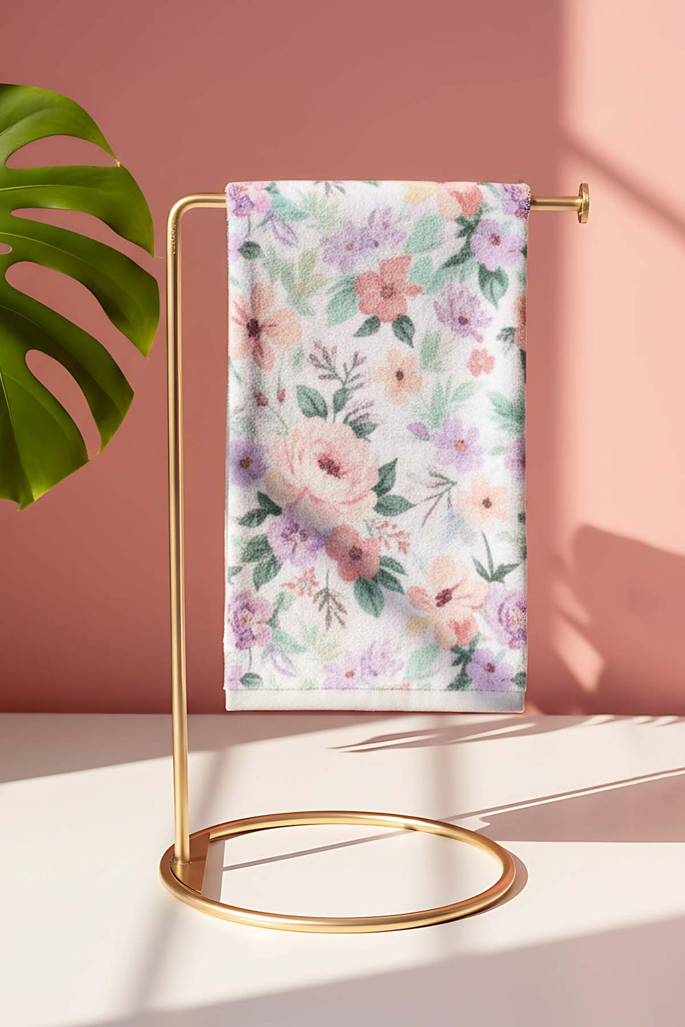 Gold Renk Metal Dikey Havluluk