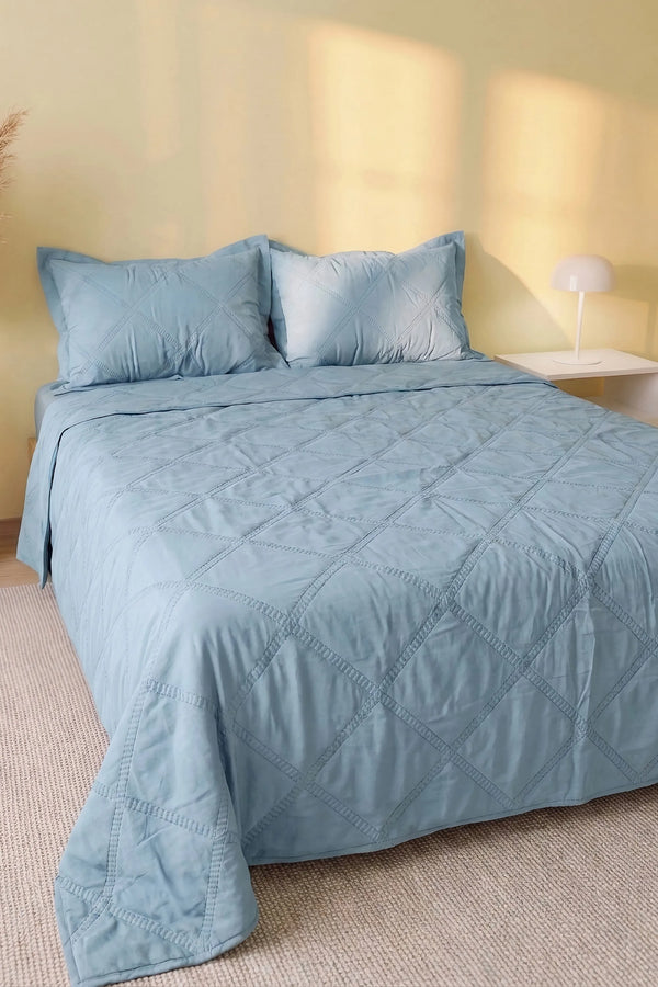 Serra Tila Mint Çift Kişilik Yatak Örtüsü Seti – 3 Parça