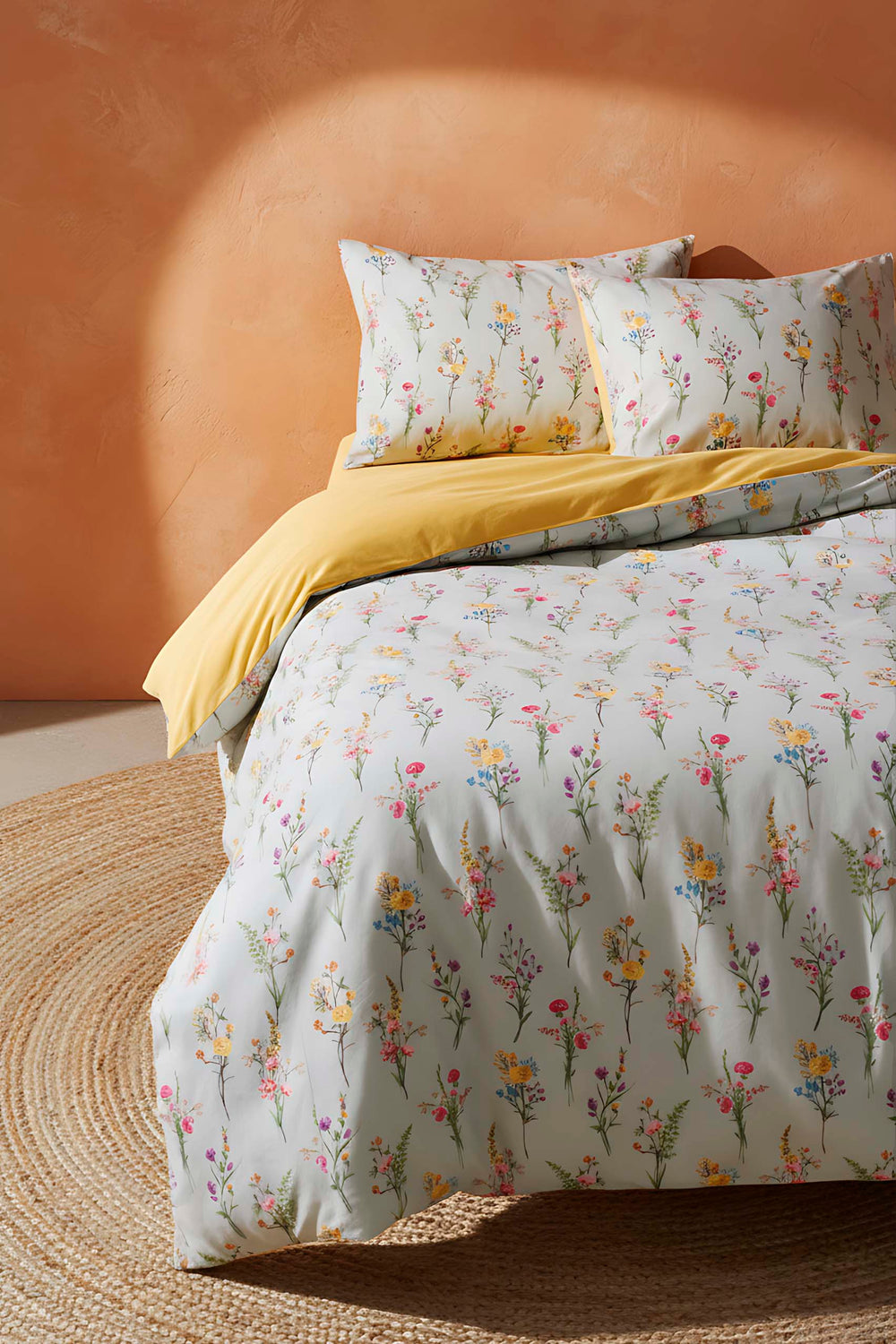 Begonvil Çift Kişilik Naturel İpeksi Outlet Nevresim Takımı