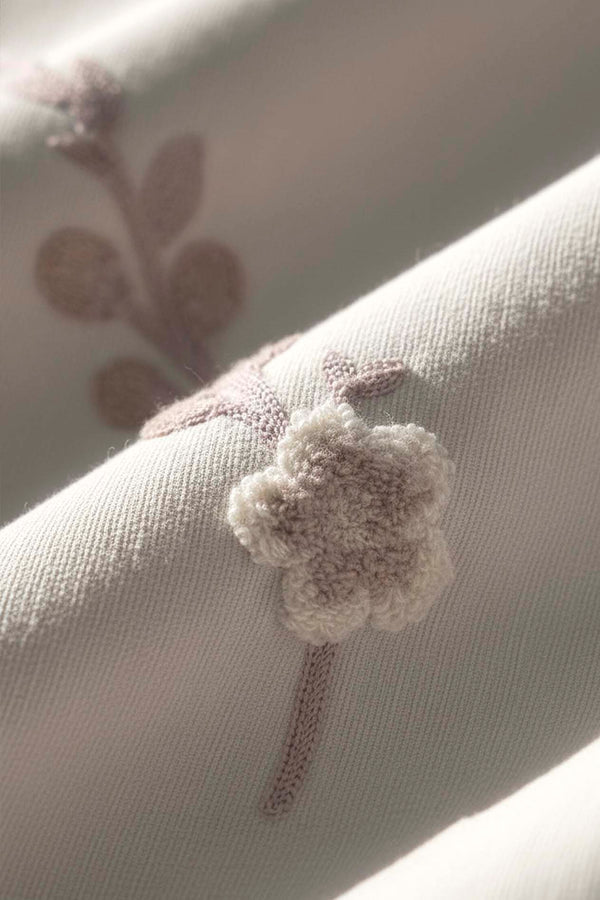 Açık Gri Seren Desen Çift Kişilik Nakışlı Yatak Örtüsü Seti