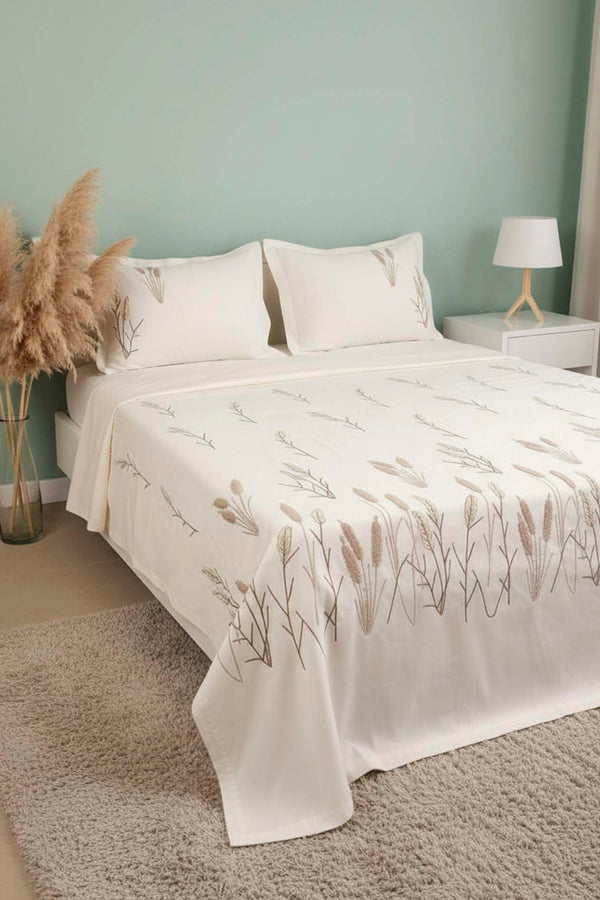 Ekru Willow Breeze Desen Çift Kişilik Yatak Örtüsü Takımı 3 Parça Uyku & Çeyiz Seti