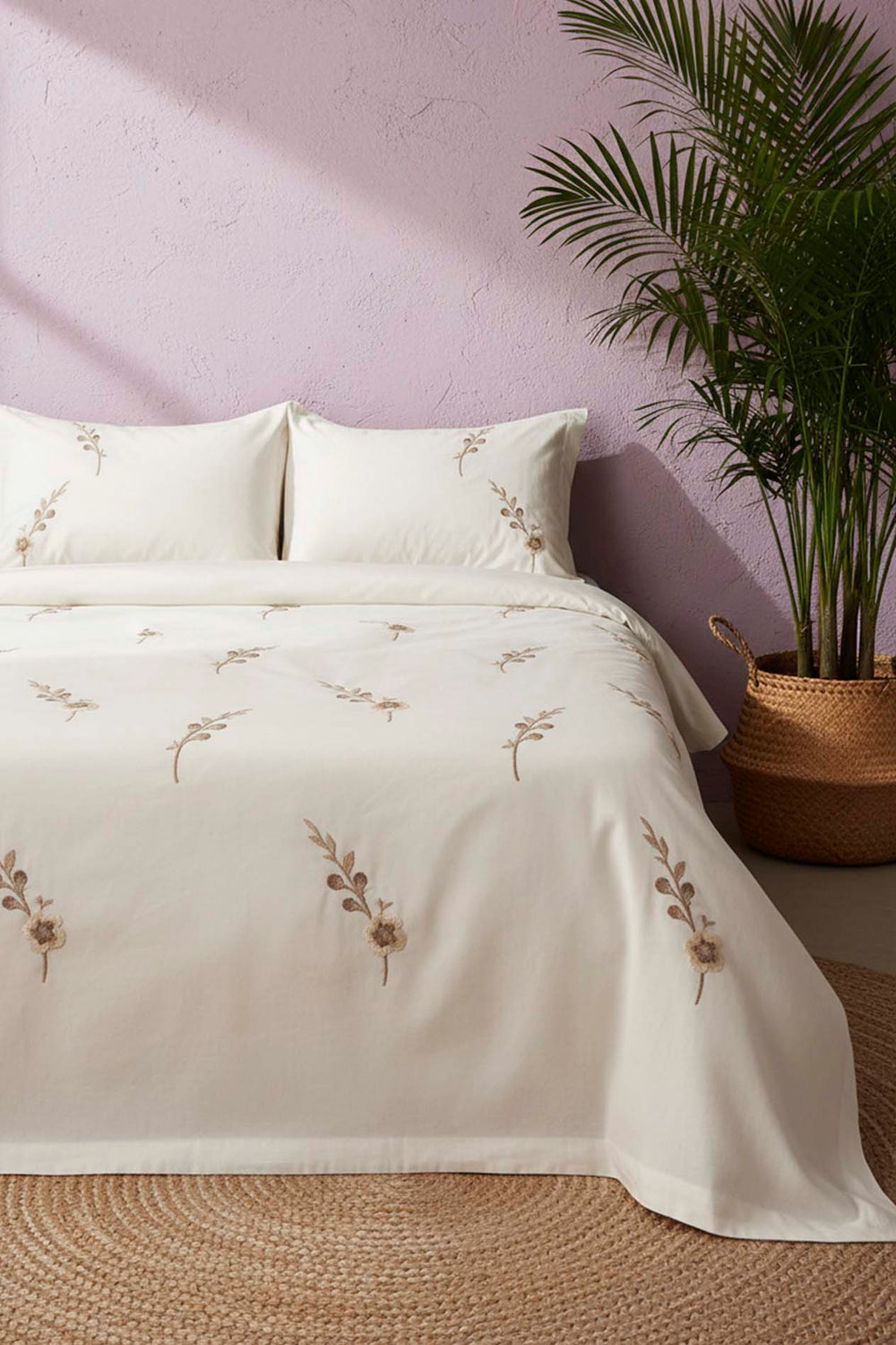 Ekru Seren Desen Çift Kişilik Nakışlı Yatak Örtüsü Seti